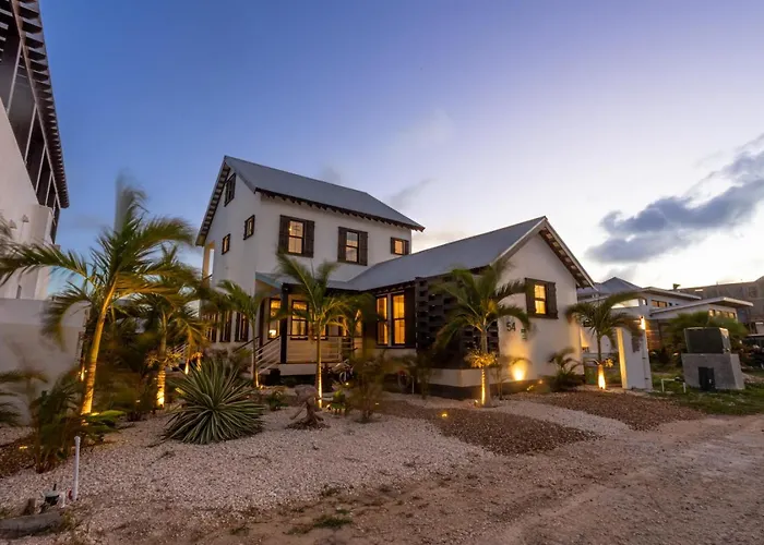 Paradise Palms And Mistico Club Boat Shuttle Holiday home